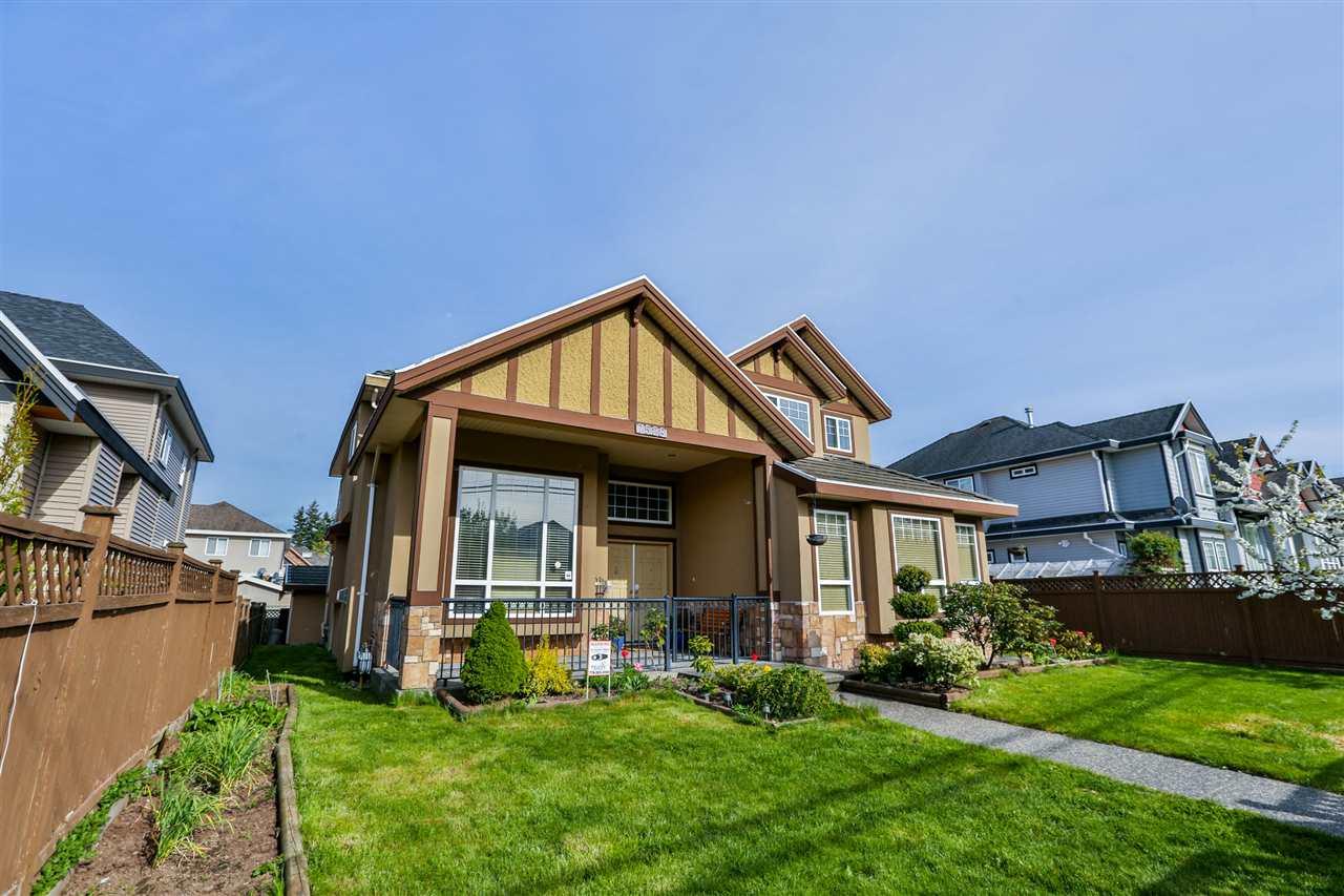 7528 144 Street - Photo 1