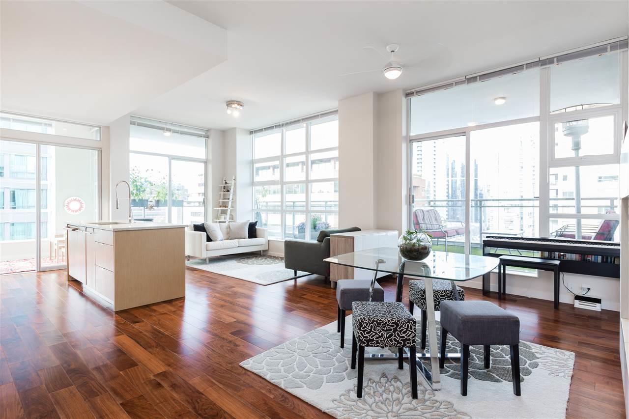 1205 Howe Street - Photo 1