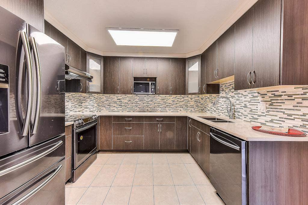 11239 72 Avenue - Photo 1