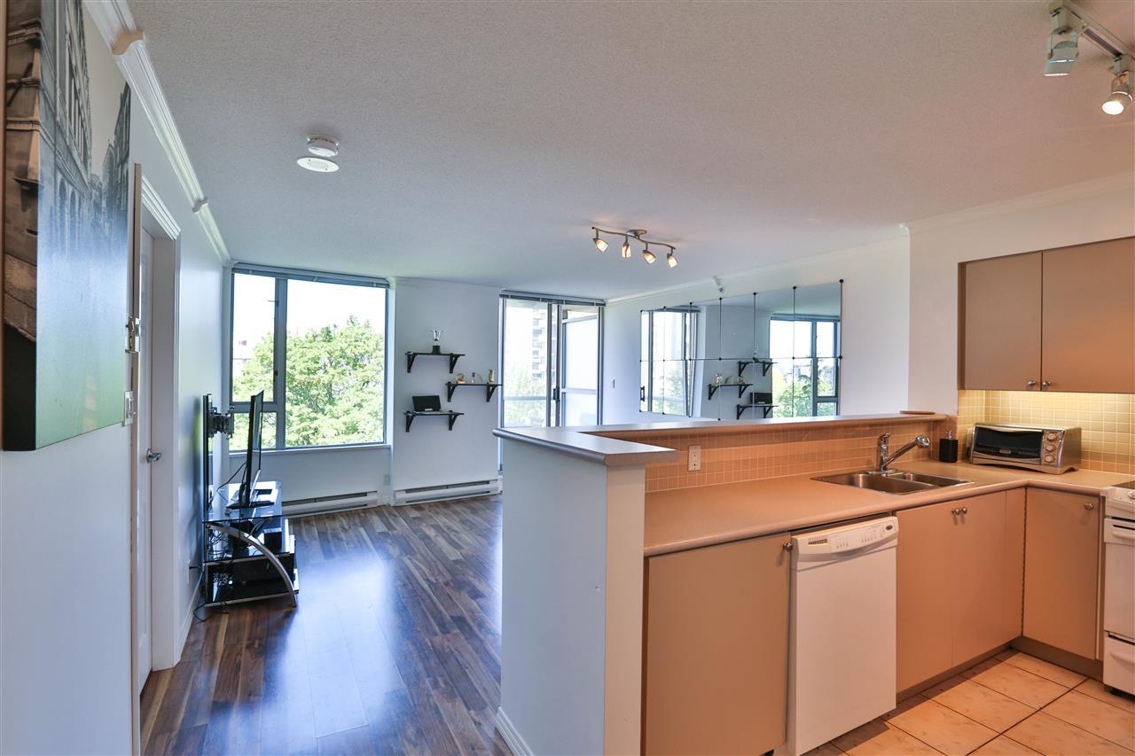 1277 Nelson Street - Photo 1
