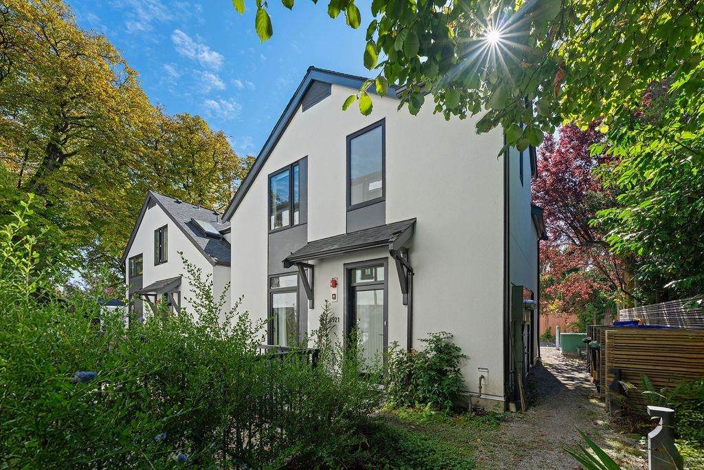 4921 Larch Street - Photo 1