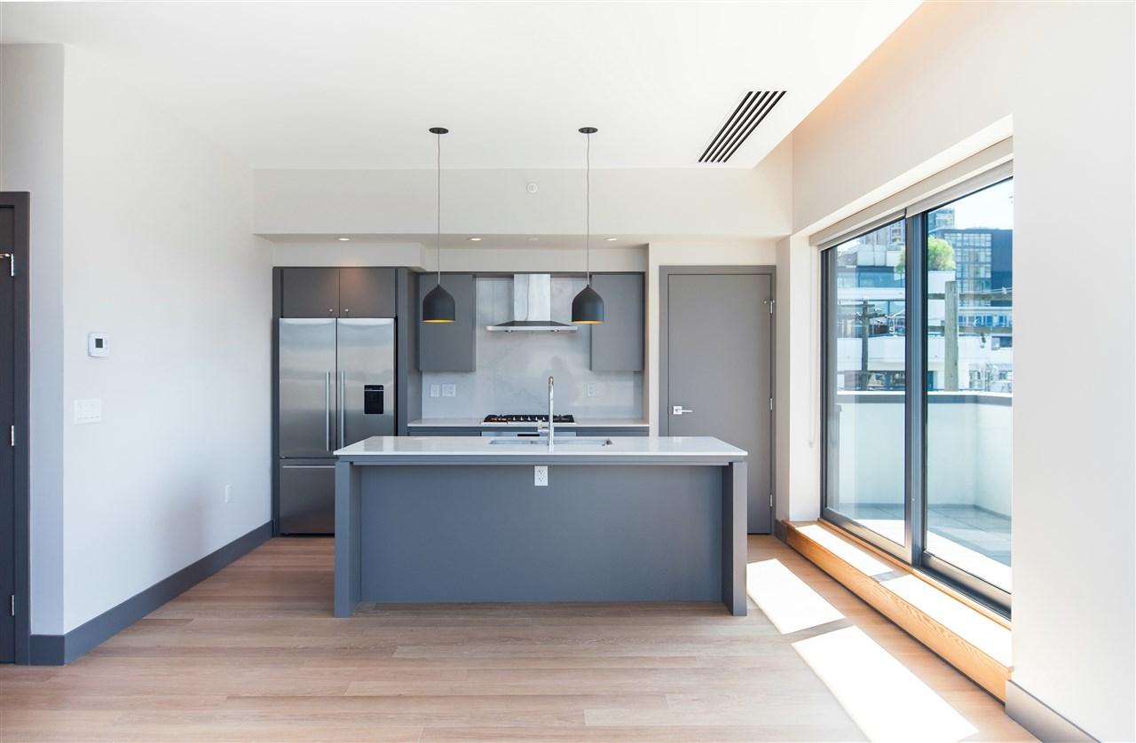 1510 6TH Avenue - Photo 1