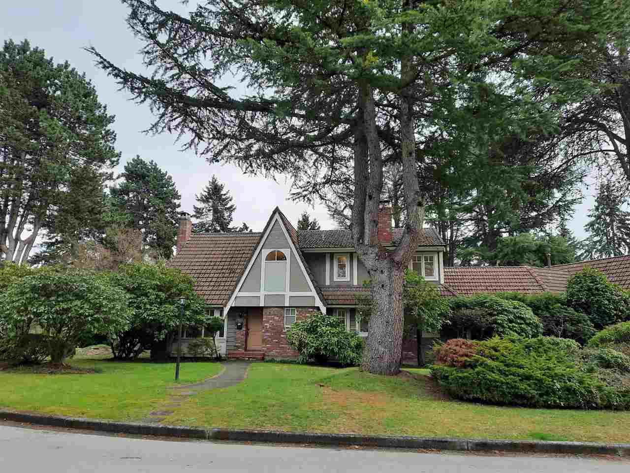 11 Sennok Crescent - Photo 1