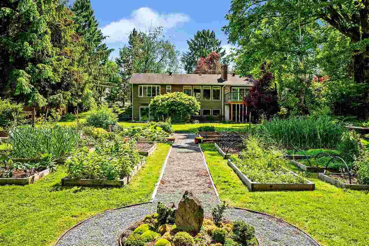 19545 78 Avenue - Photo 1