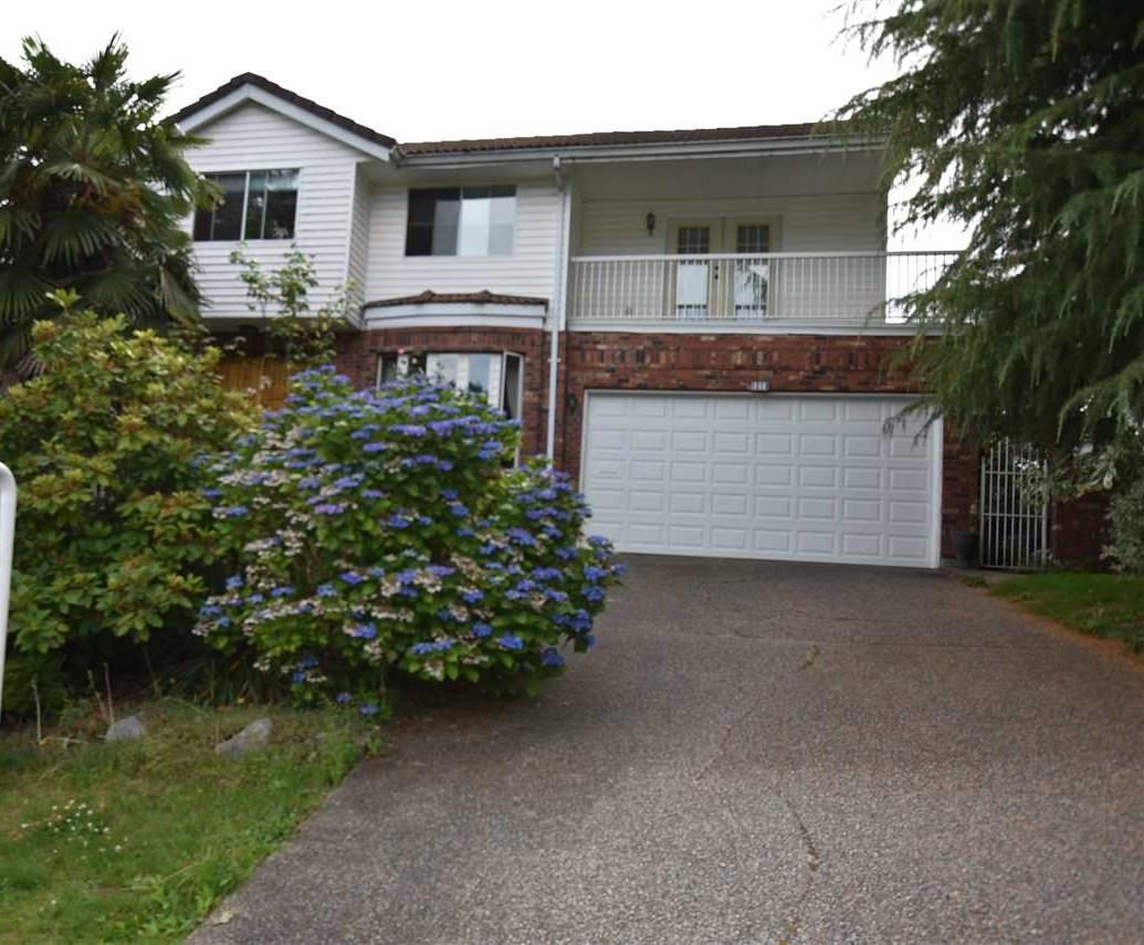 1318 Honeysuckle Lane - Photo 1