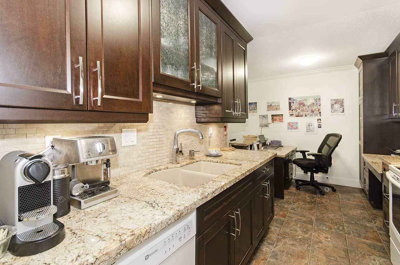 13525 96 Avenue - Photo 1