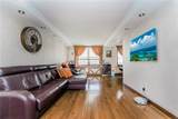 735 Avenue W - Photo 3