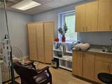 230 Hilton Avenue - Photo 17
