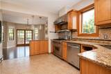 69 Saint Stephens Place - Photo 16