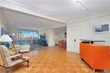 25 Sutton Place - Photo 7