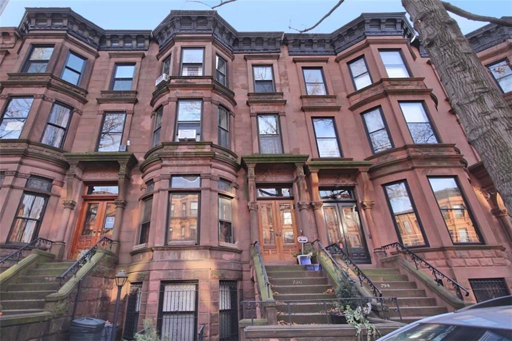796 Carroll Street - Photo 1
