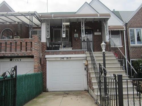 2462 26 Street - Photo 1
