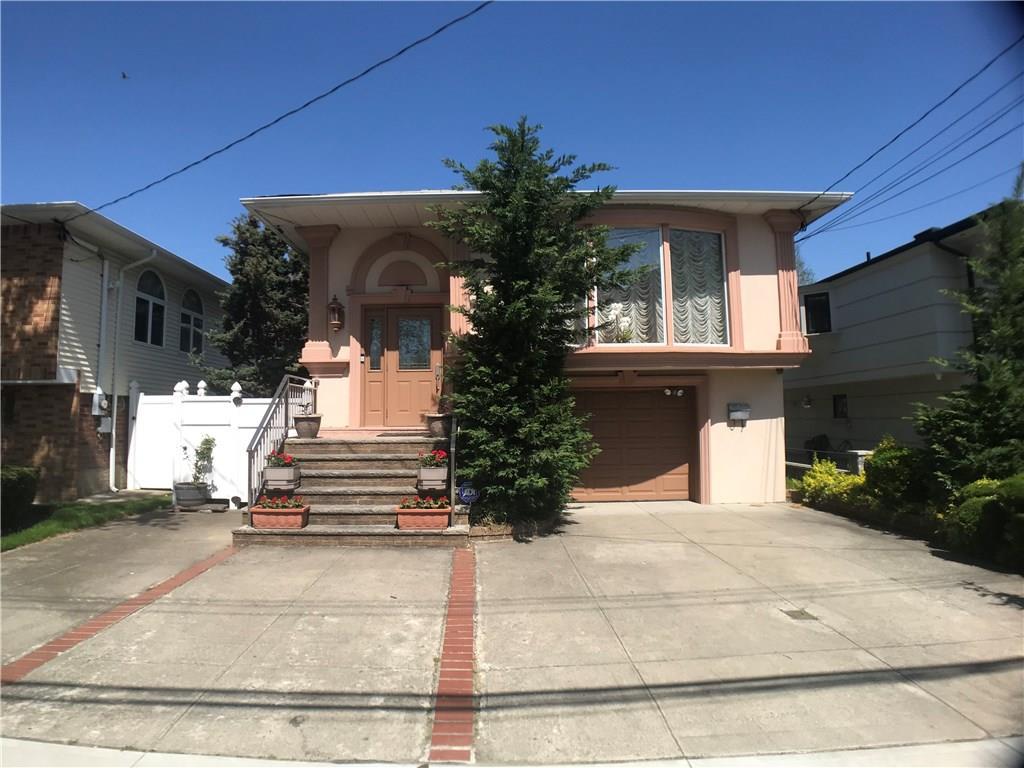 2724 Whitman Drive - Photo 1