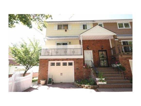 1418 66 Street - Photo 1