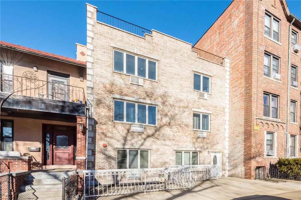 98 Gelston Avenue - Photo 1