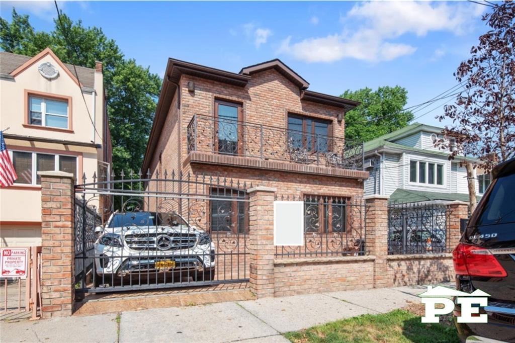 2674 29 Street - Photo 1