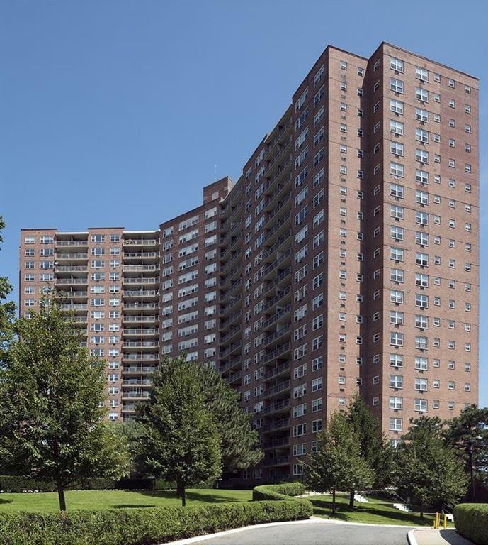 5700 Arlington Avenue - Photo 1