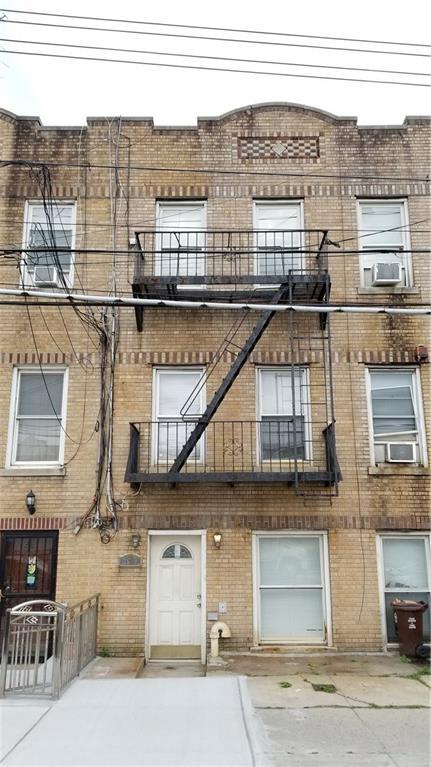 2630 Harway Avenue - Photo 1