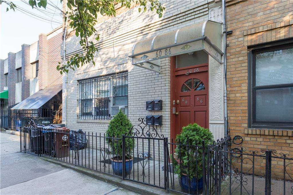 6086 Catalpa Avenue - Photo 1