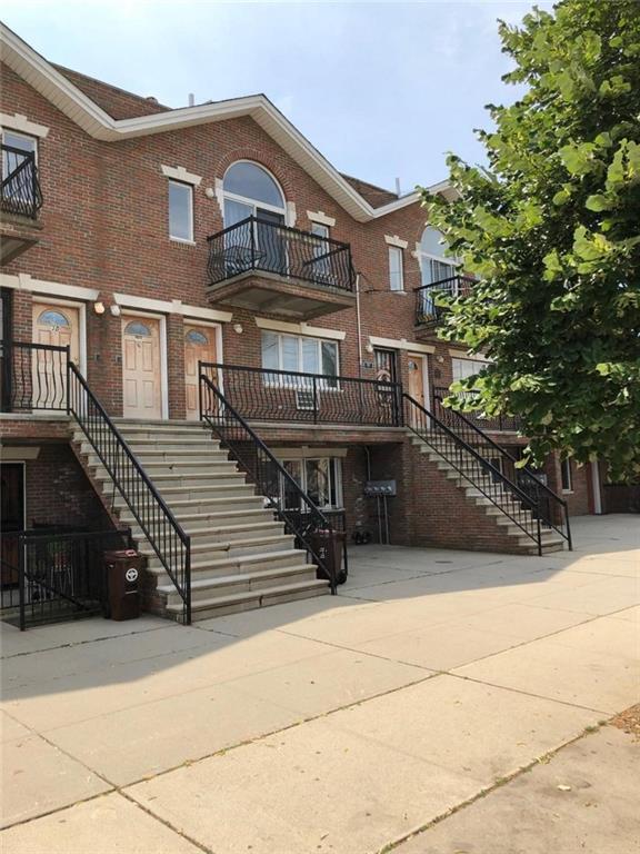 7417 10 Avenue - Photo 1