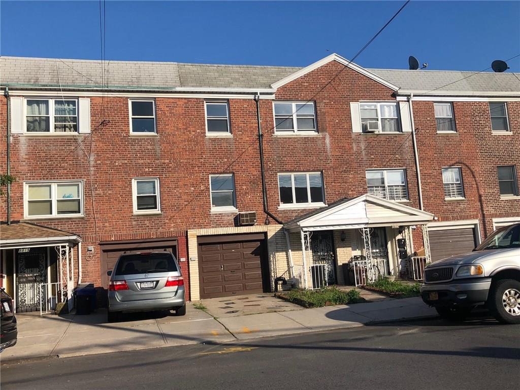 8821 16 Avenue - Photo 1