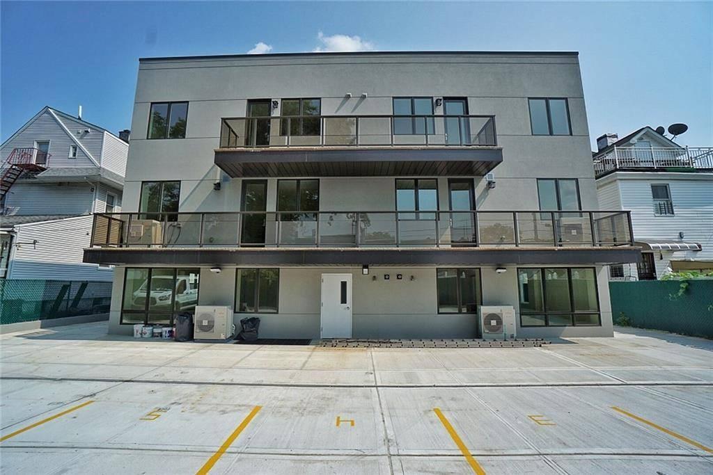 8794 17 Avenue - Photo 1