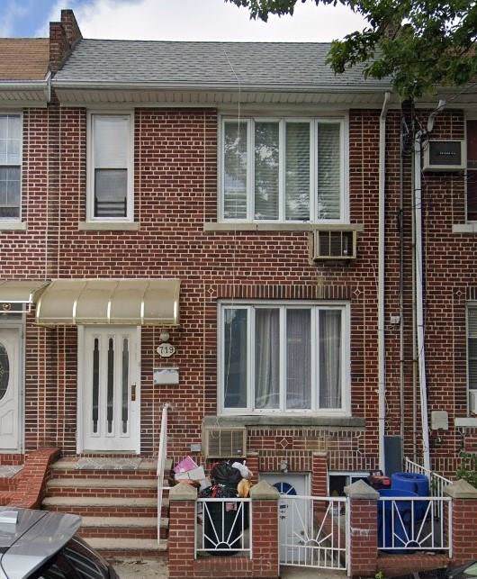719 Crawford Avenue - Photo 1