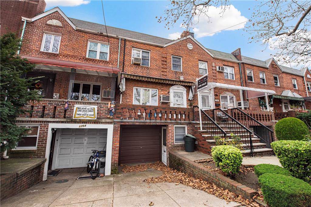 1752 Gerritsen Avenue - Photo 1