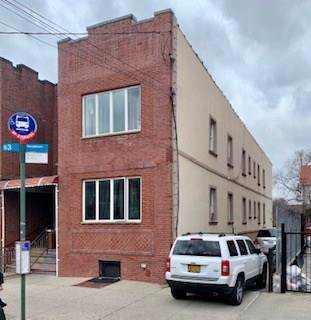 75 Avenue U - Photo 1