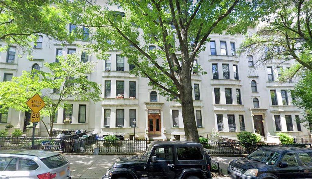 454 3 Street - Photo 1