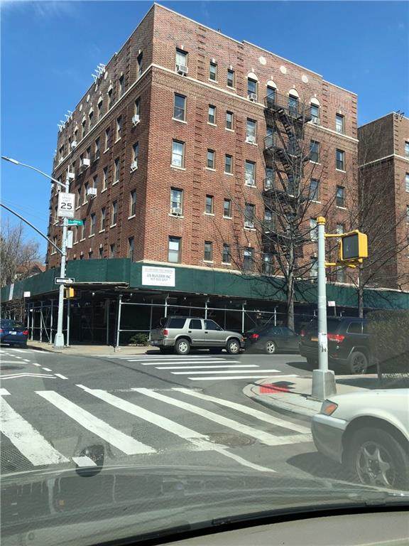 125 Hawthorne Street - Photo 1