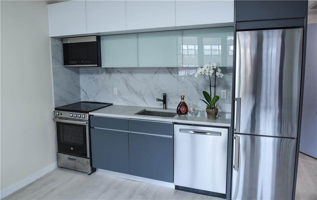 179 End Avenue - Photo 1