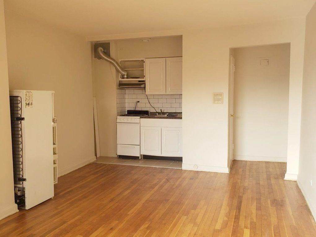 2615 Avenue O - Photo 1