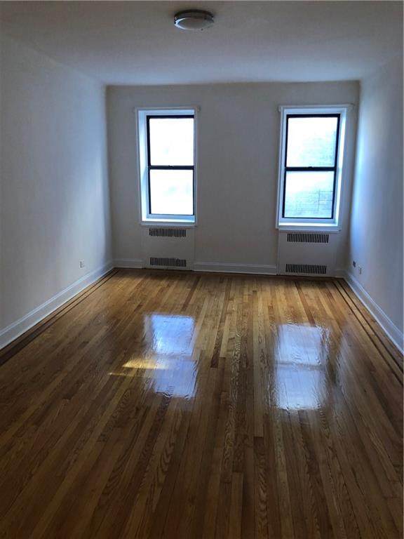 50 Shore Boulevard - Photo 1
