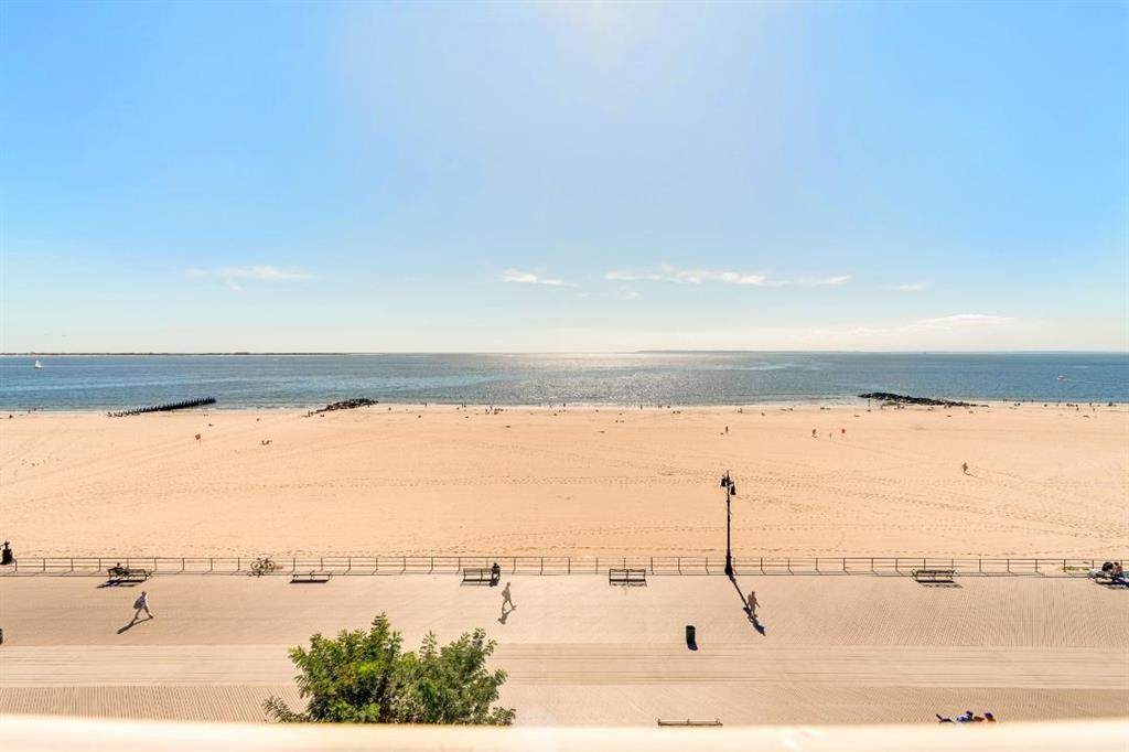 125 Oceana Drive - Photo 1