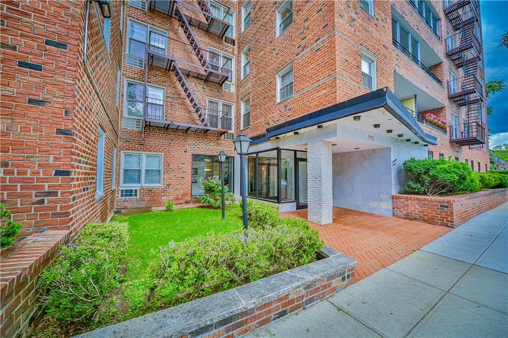 2711 Avenue X - Photo 1
