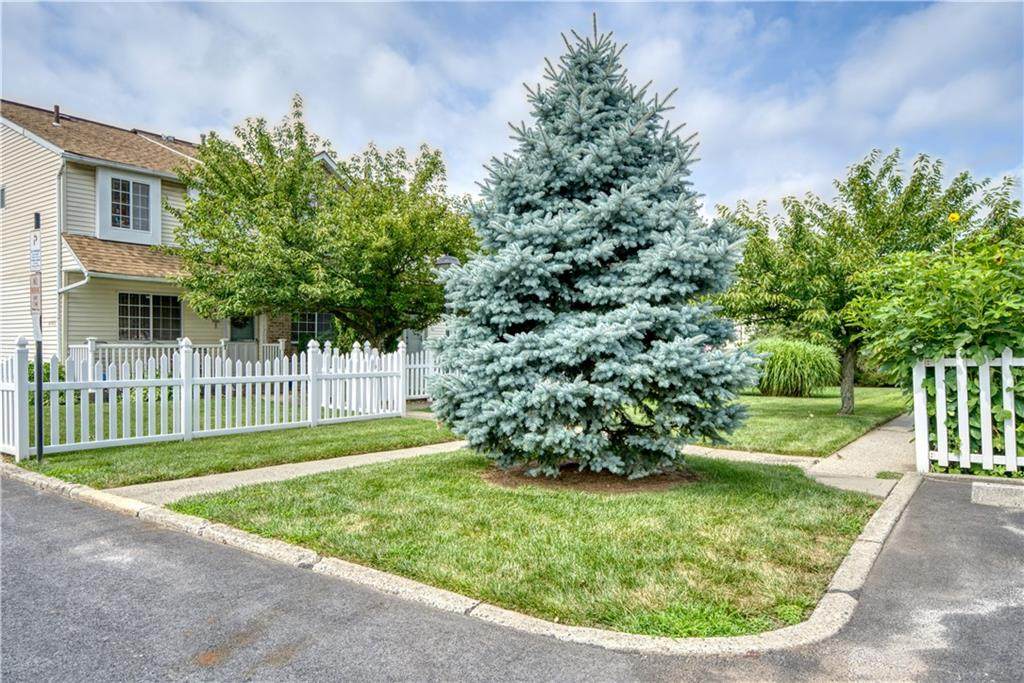 782 Gannon Avenue - Photo 1