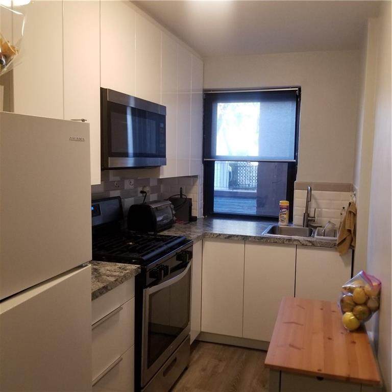 2821 Kings Highway - Photo 1