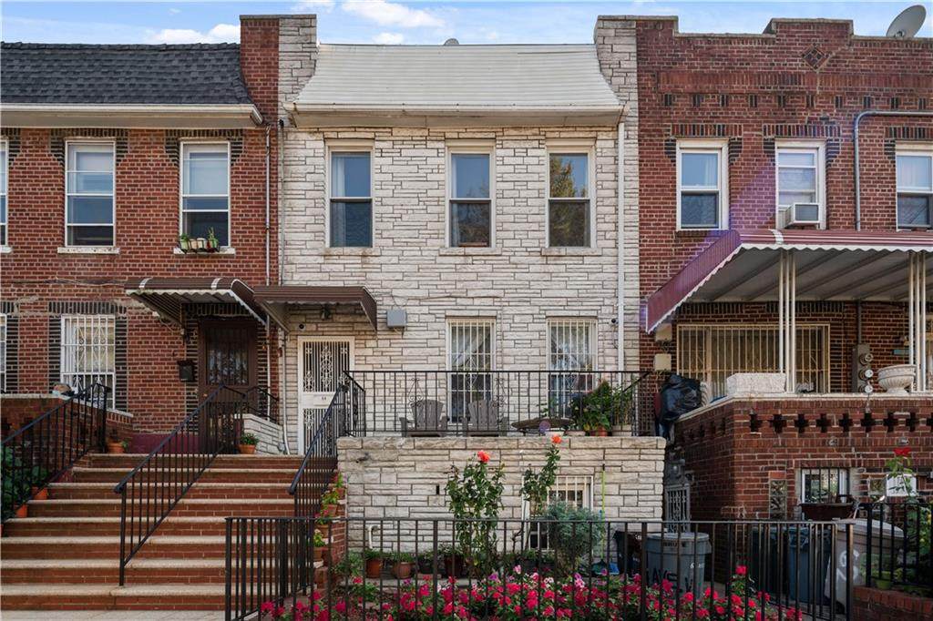 64 Avenue V - Photo 1