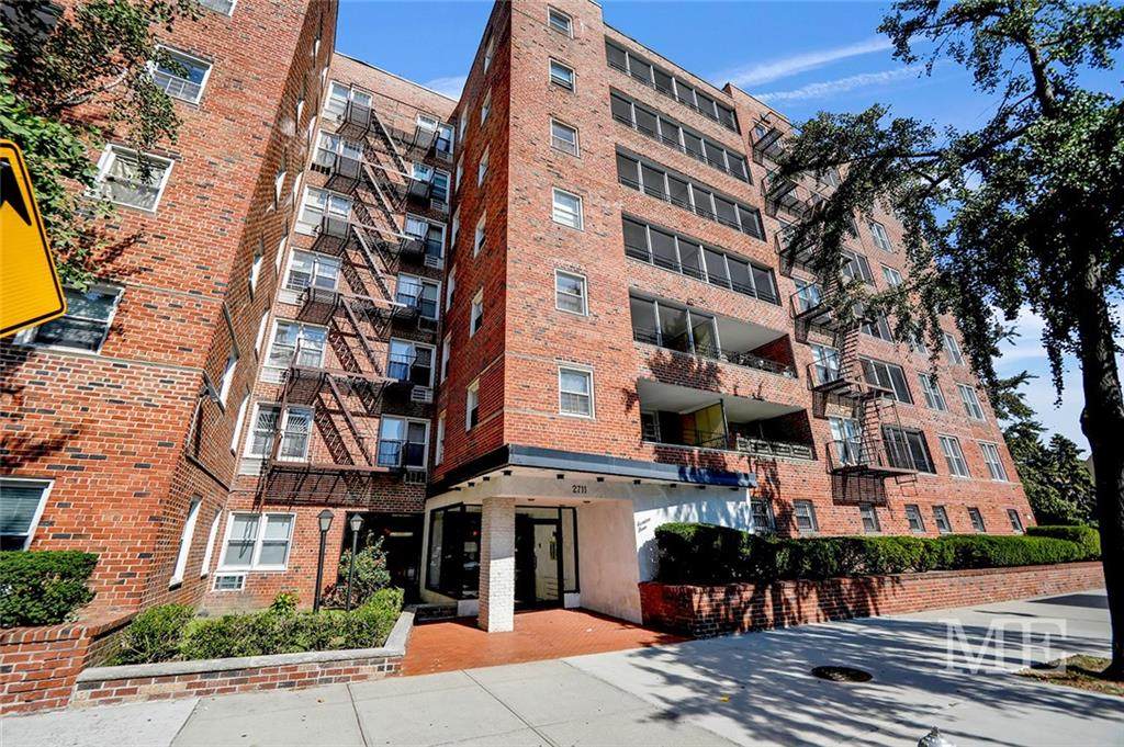 2711 Avenue X - Photo 1