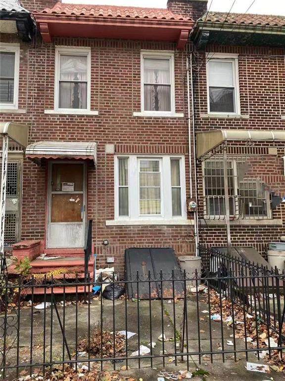 830 53 Street - Photo 1