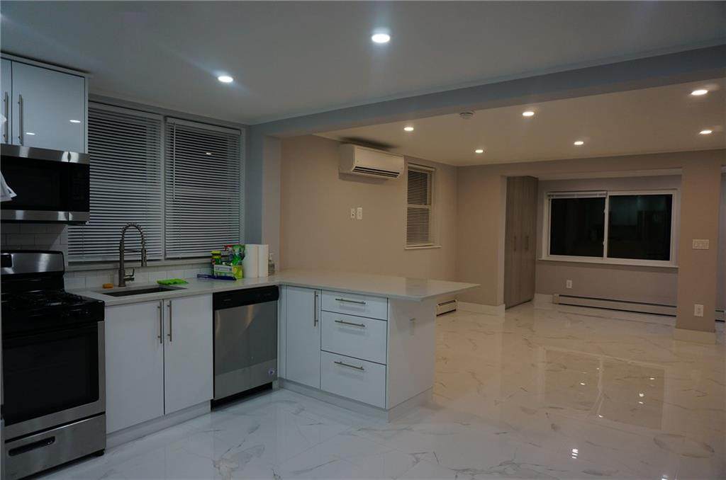 13 Webers Court - Photo 1