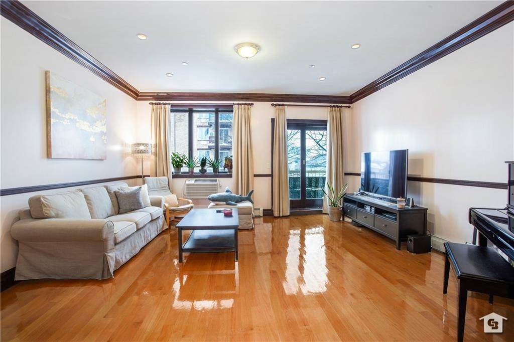 1552 3 Street - Photo 1