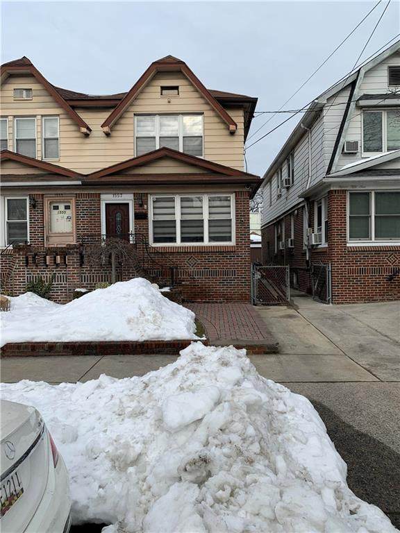 1557 Marine Parkway - Photo 1