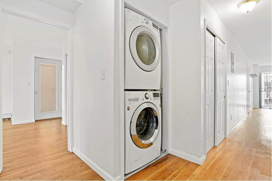 125 28 Avenue - Photo 1