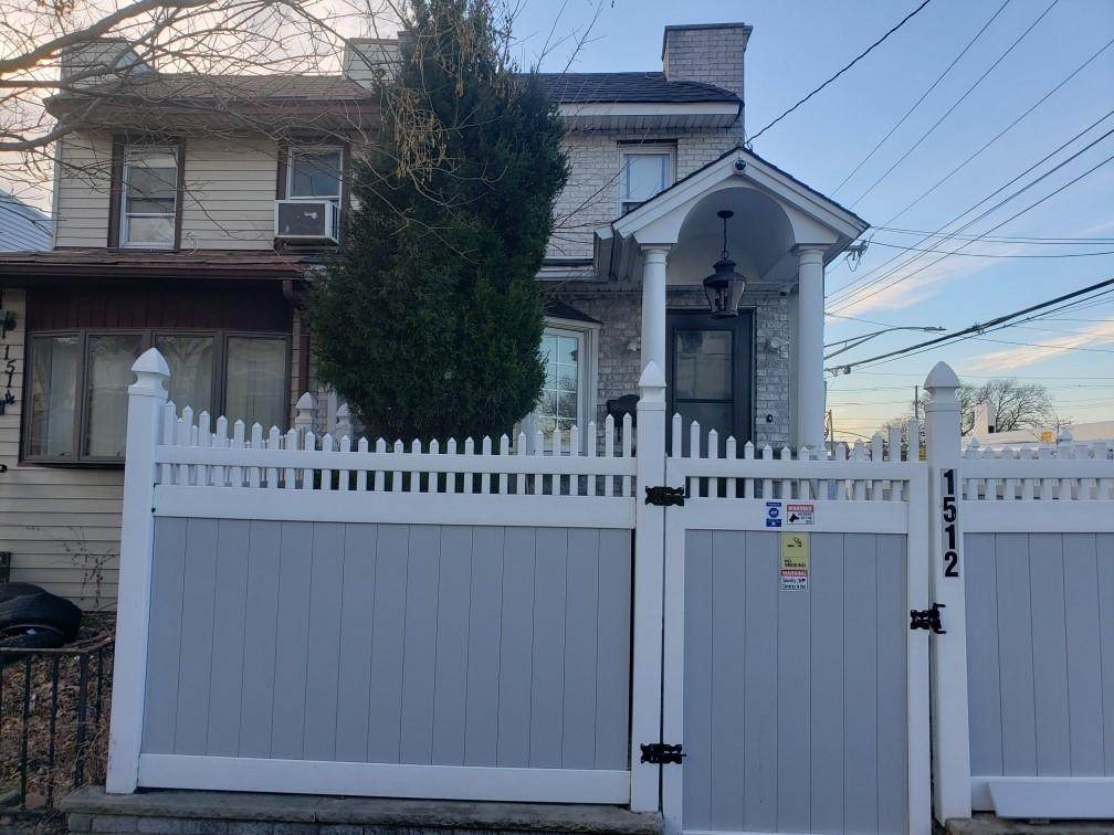 1512 51 Street - Photo 1