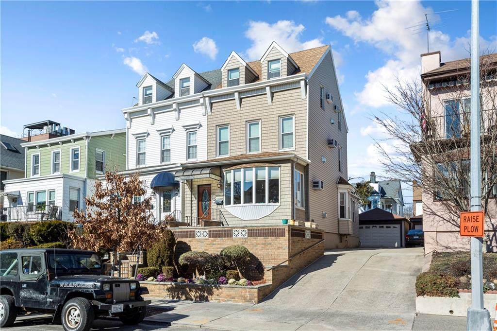 227 93 Street - Photo 1