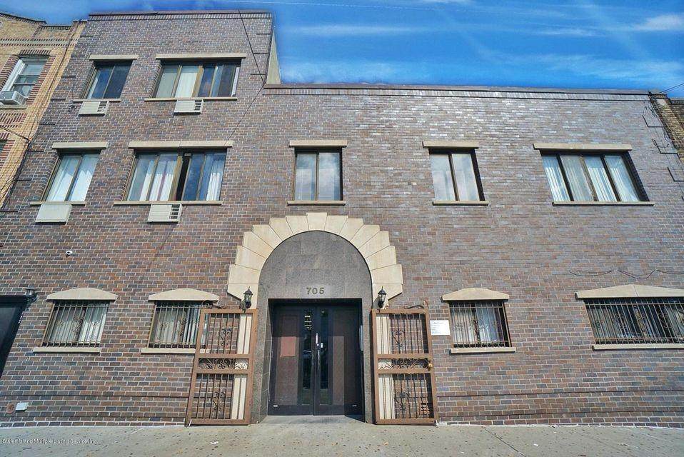 705 86 Street - Photo 1