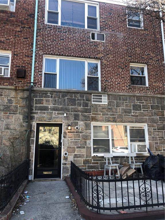 8318 4 Avenue - Photo 1