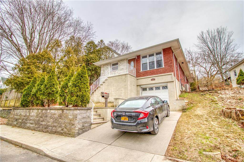 248 Stanley Avenue - Photo 1